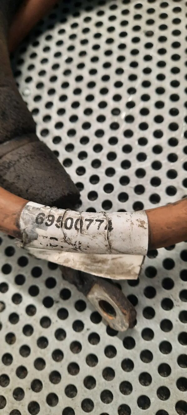 PRZEWÓD AKUMULATORA PLUSOWY 69500774 IVECO