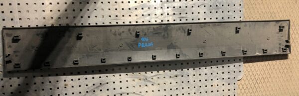 LISTWA DRZWI PRAWY PRZÓD NR 2 SPRINTER A9066900862