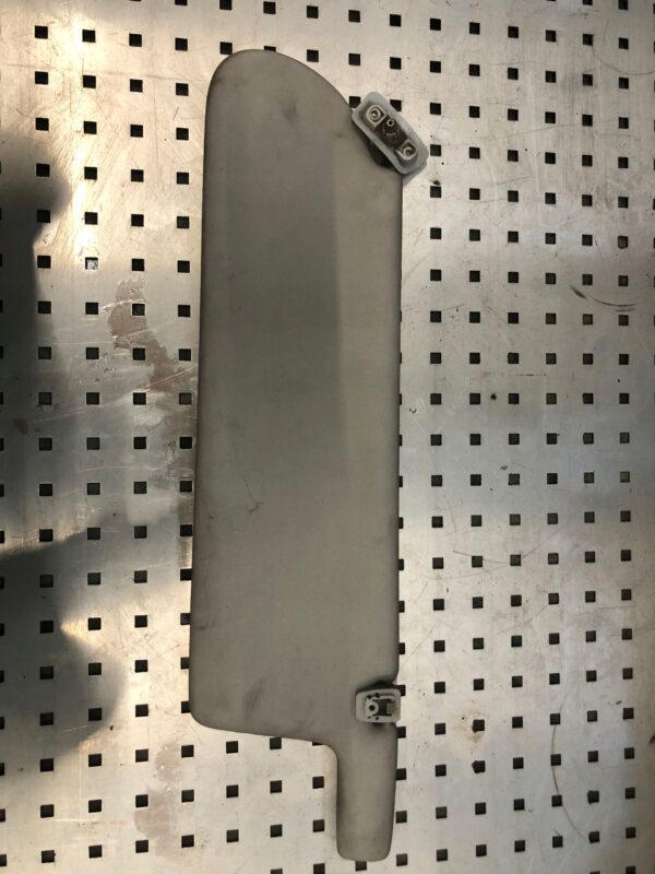 OSŁONA PRZECIWSŁONECZNA PRAWA VW T4 2.5 705857552G