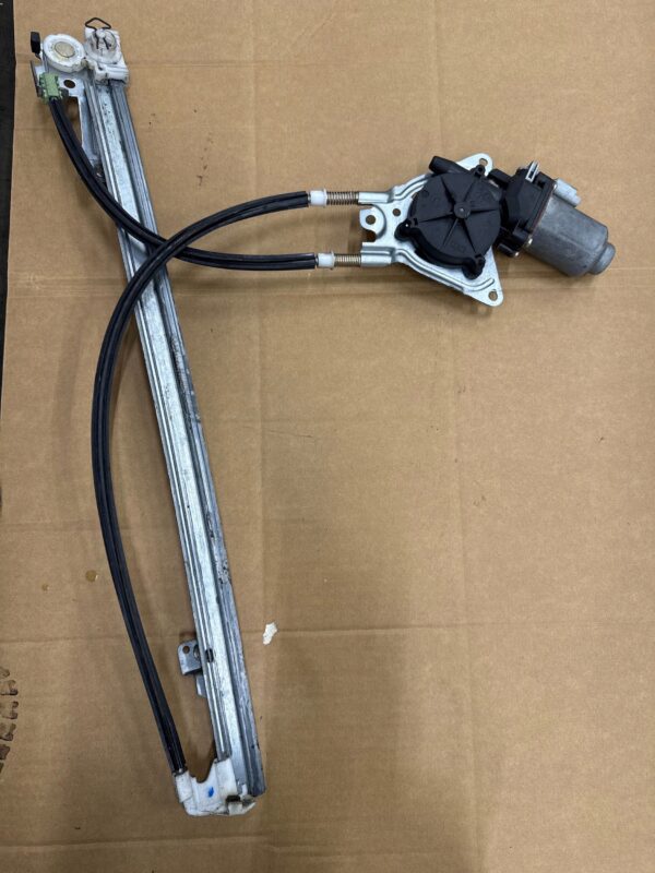 PODNOŚNIK SZYBY PRAWY PRZÓD FIAT SCUDO I