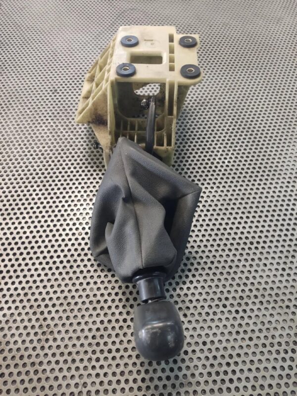 e8f2809d9db7a8d0ed87ebbc649c35c2