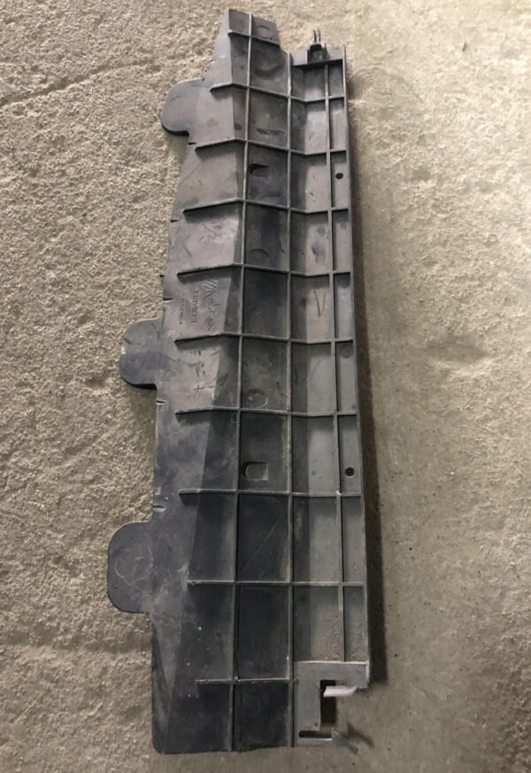 OSŁONA CHŁODNICY GÓRNA RENAULT KANGOO 8200427478