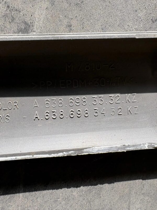 LISTWA DRZWI LEWA VITO W638 A6386983332