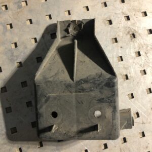 ŚLIZG ZDERZAKA LEWY PRZÓD MASTER II 7700352114