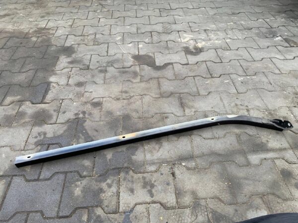 PROWADNICA SZYNA DRZWI LEWA TRAFIC III 7700311975