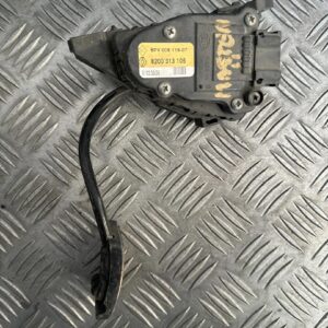 POTENCJOMETR GAZU RENAULT MASTER II 8200313106