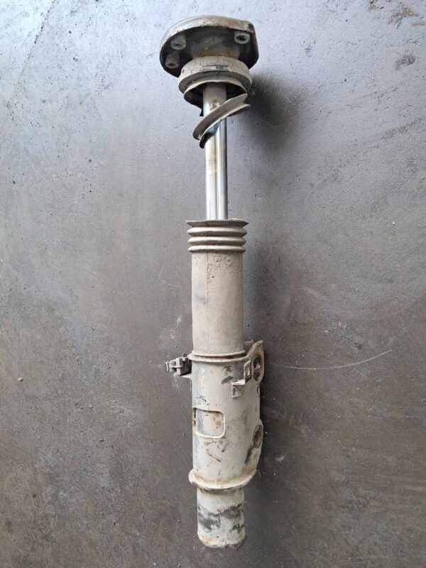 AMORTYZATOR PRZEDNI SPRINTER W906 651