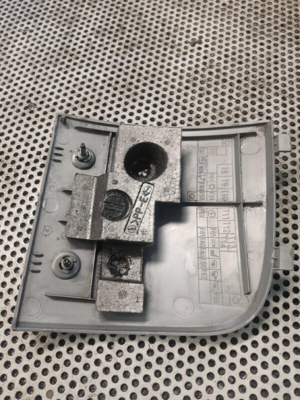 81b18f6bdcee55f3010f505d2bb55400