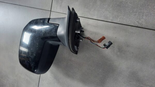 77dc1ec1632e43b8e16de2991265e515