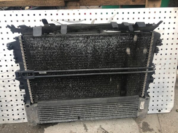 CHŁODNICA KOMPLET VITO VIANO 2.2 CDI 04-10 NR17