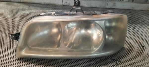 LAMPA PRZEDNIA 1347692080