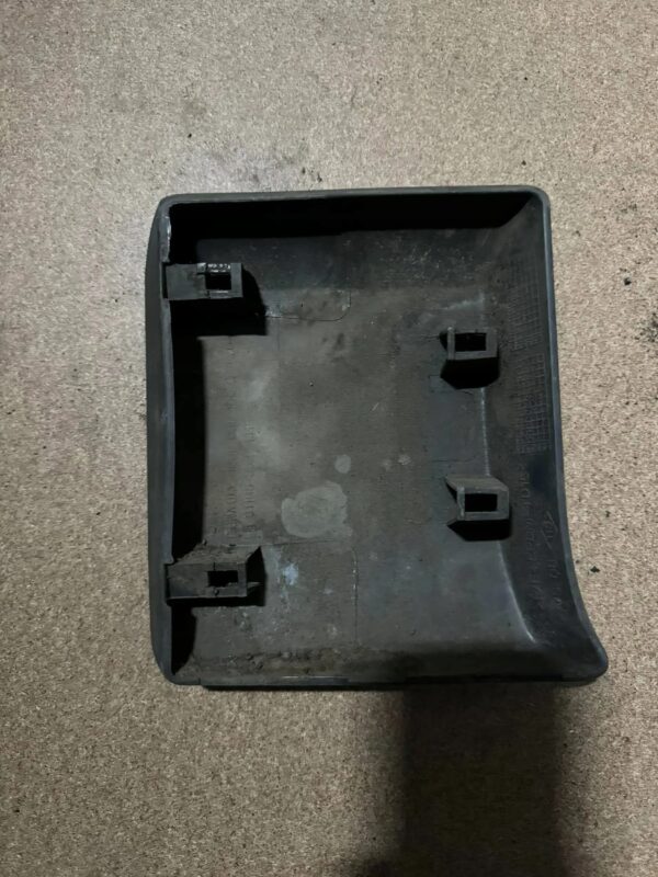 LISTWA LEWY TYŁ RENAULT TRAFIC 8200036105 CHA3