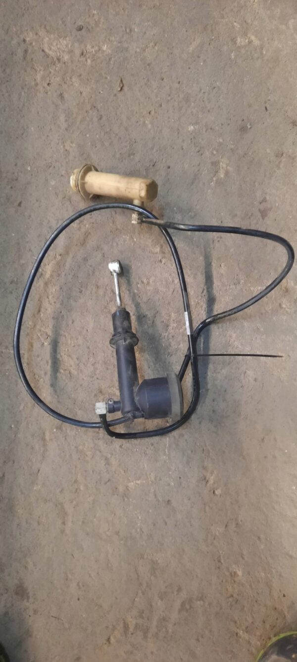 WYSPRZĘGLIK IVECO DAILY 513002610 WIDOCZNE ŚLADY URZYTKOWANIA