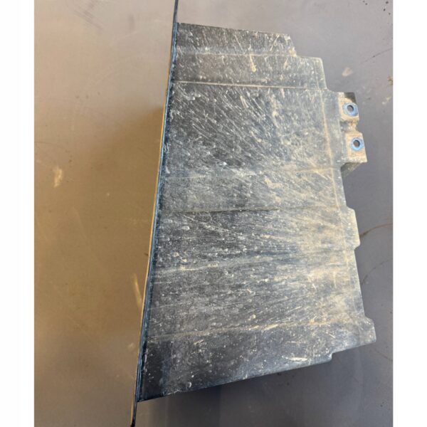 OBUDOWA PODSTAWA AKUMULATORA A9066200500 VW CRAFTER 2.0TDI