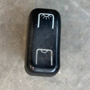 PRZEŁĄCZNIK OŚWIETLENIA KABINY MERCEDES VITO W638