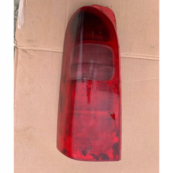 LAMPA TYLNA LEWA USZKODZONA RENAULT MASTER II