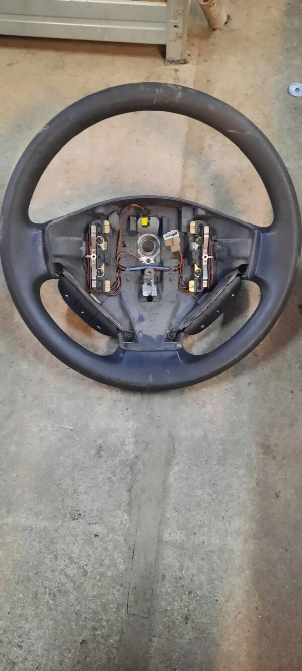 06b4eeb15a83a3de48ac409e998777bb