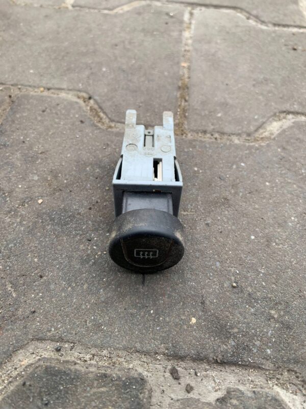 ce7235480694a35f04c79eb5e61d8e34