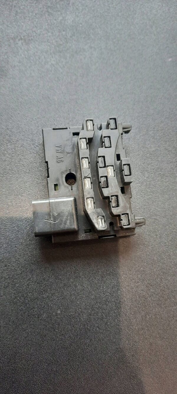 CZUJNIK KĄTA SKRĘTU VOLKSWAGEN GOLF V 1K0959654