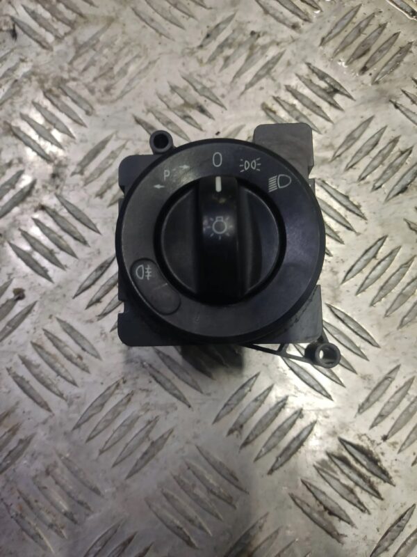 5d513bfd436dc80ff9d726e6d2d7daed