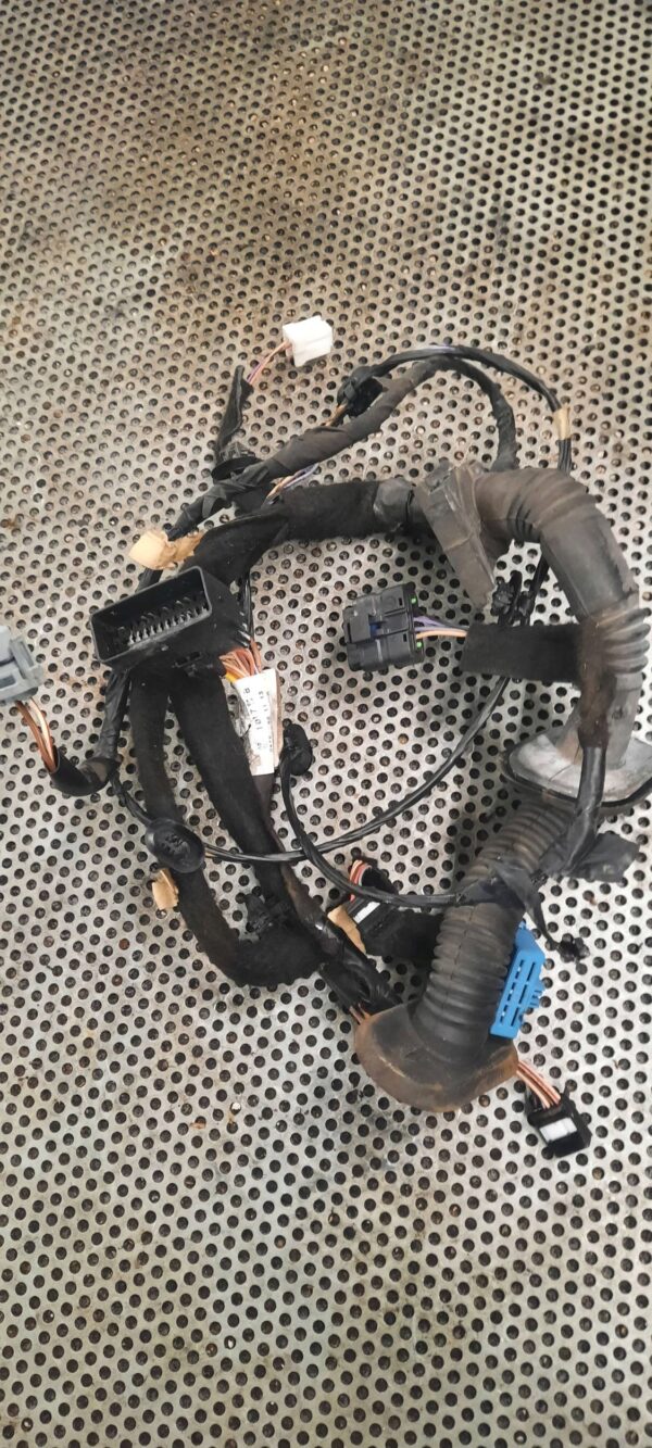 WIĄZKA KABLI DRZWI LEWA RENAULT MASTER