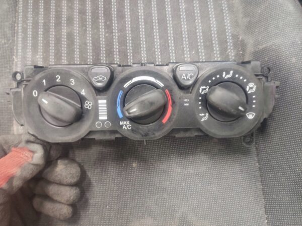 163745543a3a71b55efaf7e987df173c