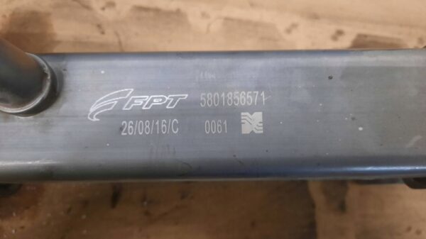 15881b68e68f3d227422d7c42f95cf83