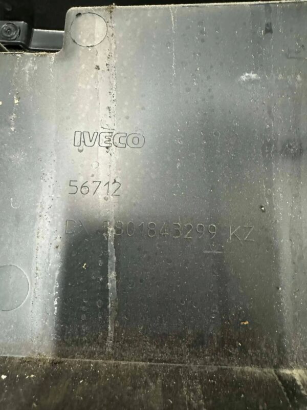 BOCZEK DRZWI PRAWY PRZÓD IVECO DAILY VI 5801843299 5801567276