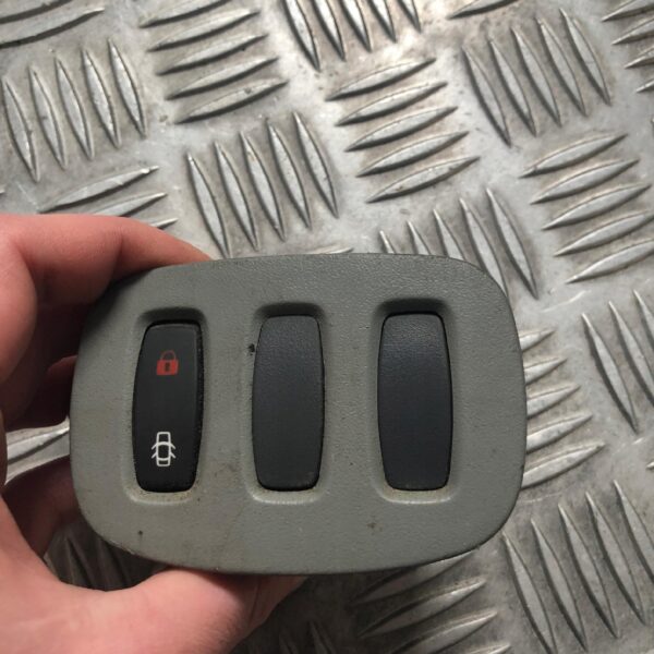 40ab644f4852c008ee7e0e78de04aeb8