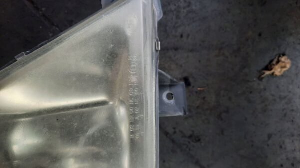 LAMPA PRZÓD PRAWA SPRINTER 903 96-06