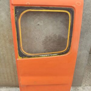 DRZWI TYLNE PRAWE RENAULT TRAFIC III 14- 227