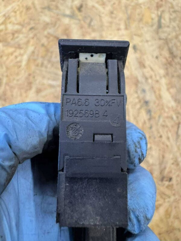 887ed291f06260f9fc2adb3fb5238e99