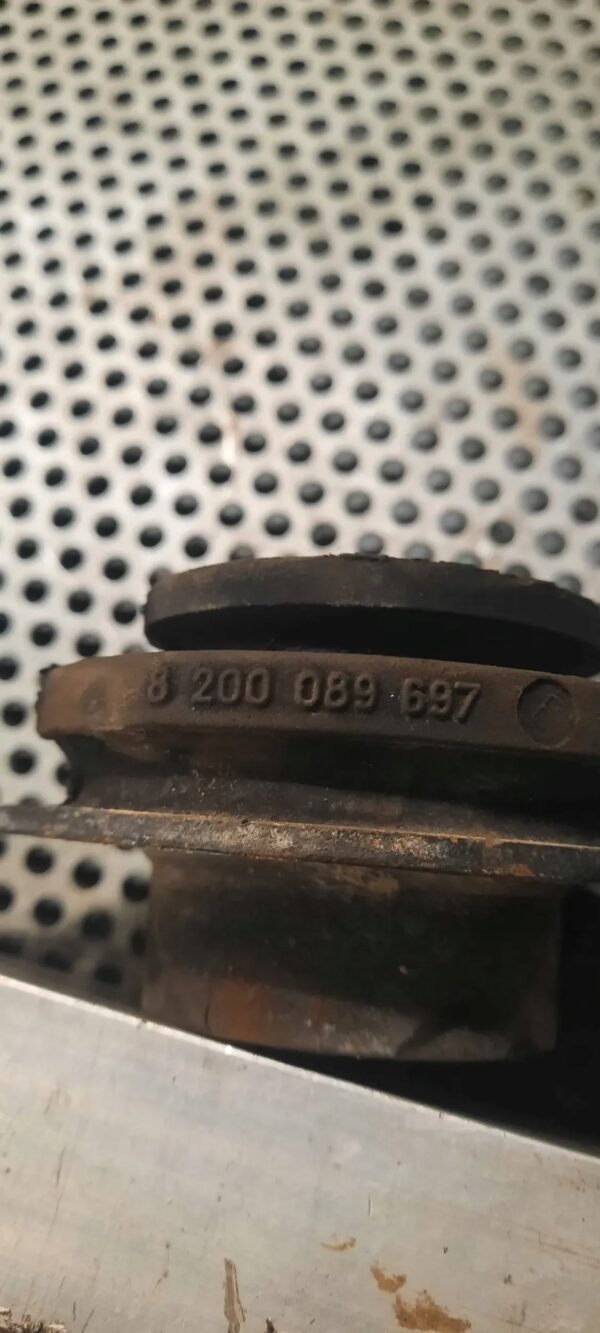 PODUSZKA SKRZYNI VW 8200089697