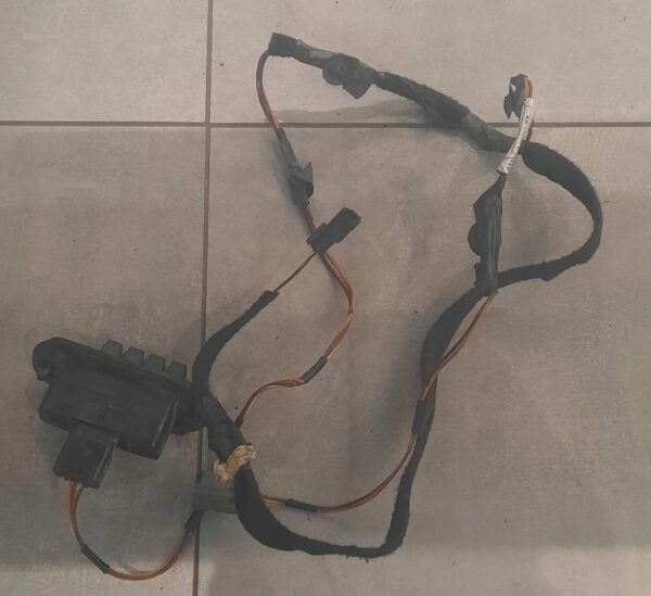 STYCZNIK DRZWI PRZESUWNYCH MASTER III 252160004R