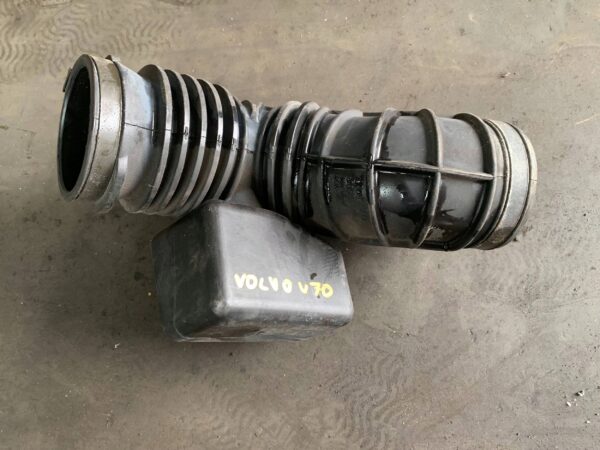 RURA WĄŻ DOLOTOWY POWIETRZA VOLVO V70 30636180