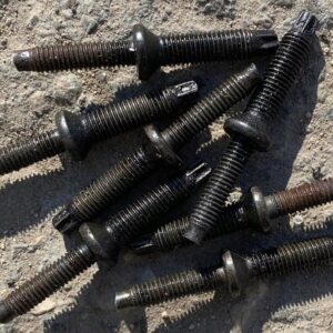 ŚRUBY WTRYSKIWACZY JUMPY SCUDO EXPERT 2.0 HDI 07-