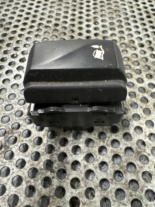 f15a3e08b719f962a31441d49e739692