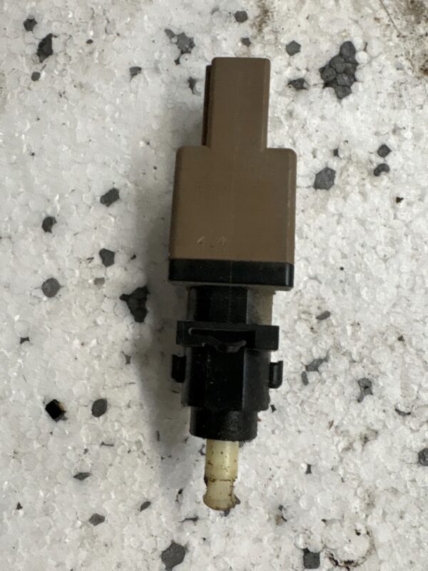 CZUJNIK SPRZĘGŁA DUCATO 06- 46840511