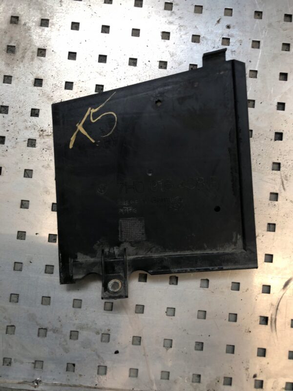 OSŁONA OBUDOWA BOCZNA AKUMULATORA VW T5 7H0915438A