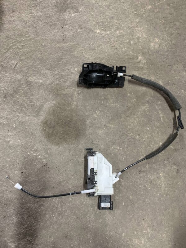 90185e2aa17077dc7ef73234083e76eb