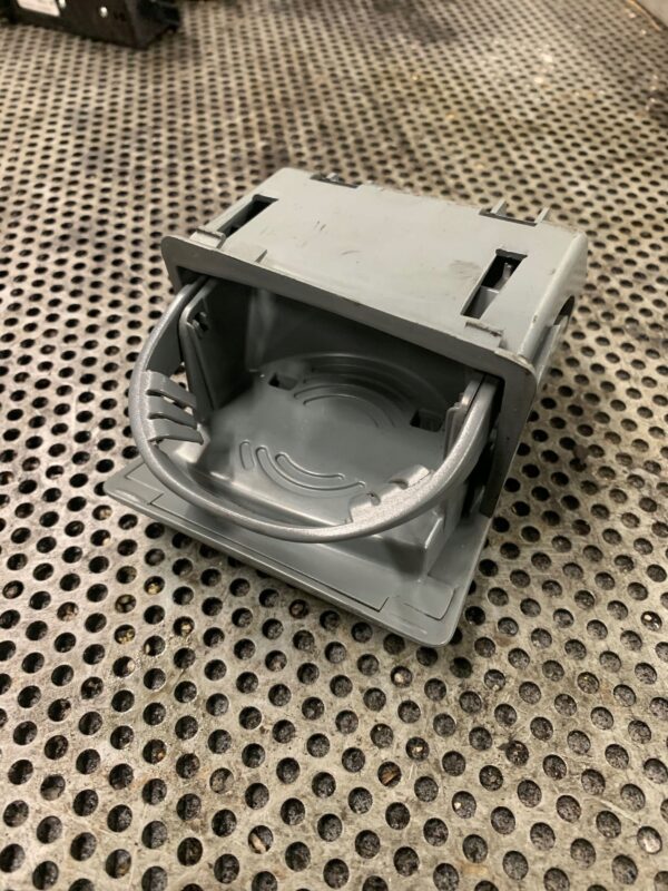 e3ca93f3a7d5376d5adc4f4226981819