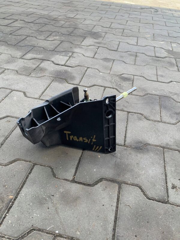 LEWAREK ZMIANY BIEGÓW TRAFIC III 349012637R