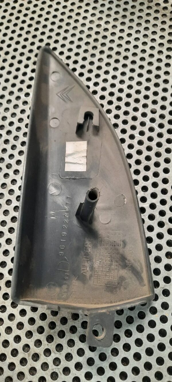 LISTWA NAKŁADKA 9619228677 CITROEN BERLINGO