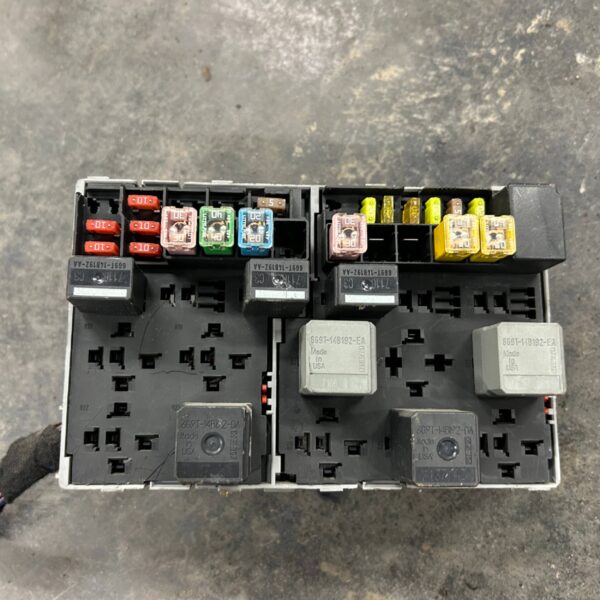 SKRZYNKA BEZPIECZNIKÓW 6C1T14A481 FORD TRANSIT MK7