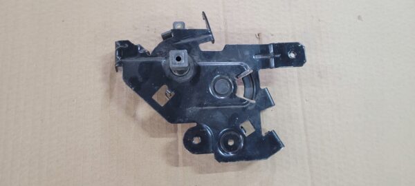 ZAMEK DRZWI PRZESUWNYCH RENAULT TRAFIC 8200004829C