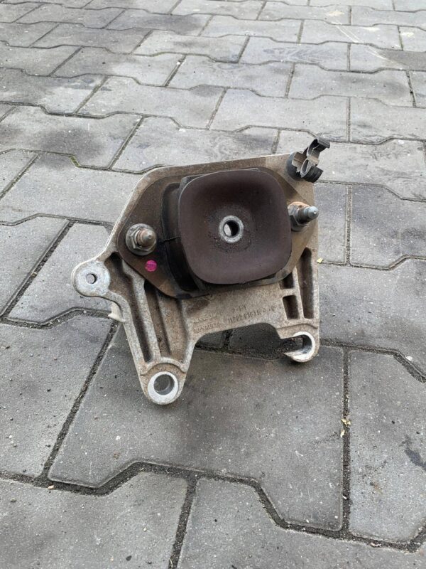 ŁAPA SKRZYNI BIEGÓW TRAFIC III 112228161R