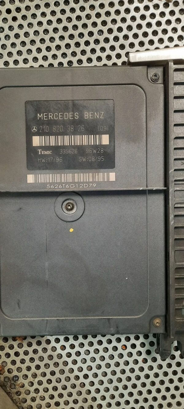 7e59fbbca75713b9b1a09f1a19939cd7