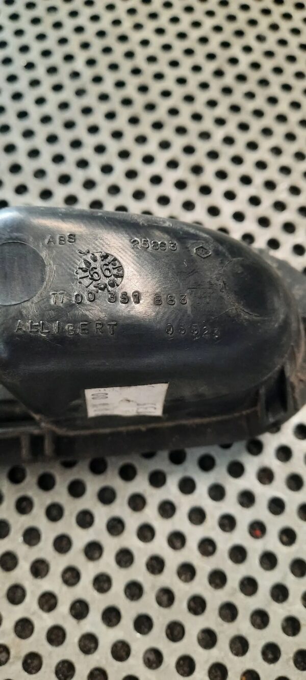 KLIPS UCHWYT NA DOKUMENTY 7700351883 RENAULT MASTER