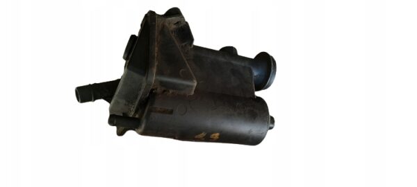 ODMA WLEW OLEJU RENAULT LAGUNA 8200279414