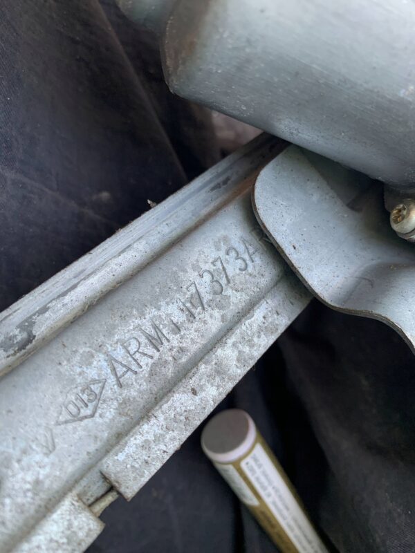 414c83bd993c857e4e3442b8a2762387